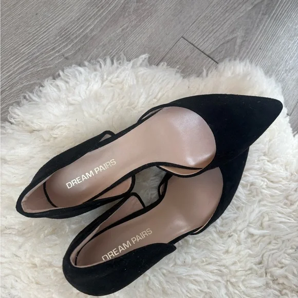 NWOT Dream Pairs Black D’Orsay Heels |  Size 9 | 3-Inch Pointed Toe Pumps - Picture 4 of 7